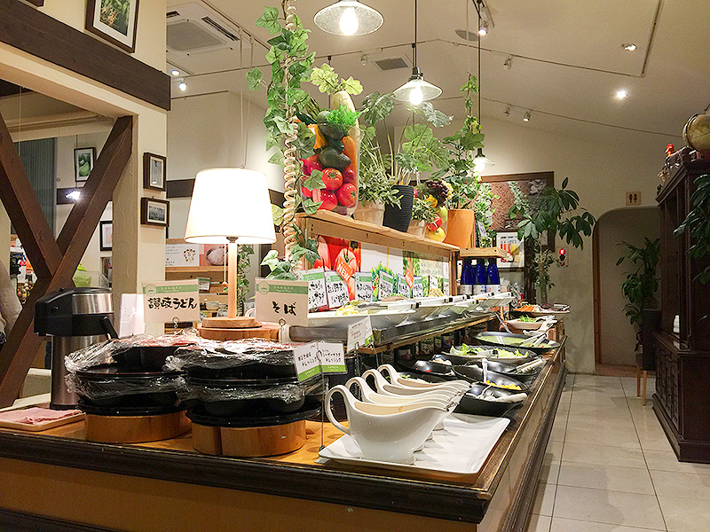 369【富士宮】ビュッフェスタイルで野菜がいっぱい摂れる！「サクヤ ナガヤモン ダイニング」